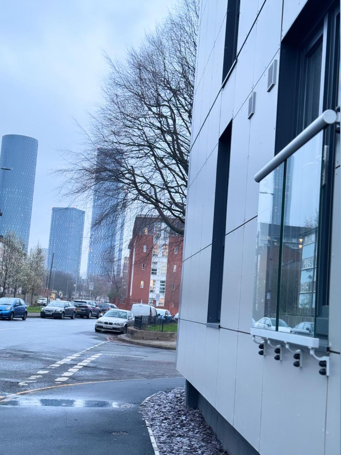Luxury 2 Bedroom Apartment In Manchester City Centre - Free Parking エクステリア 写真